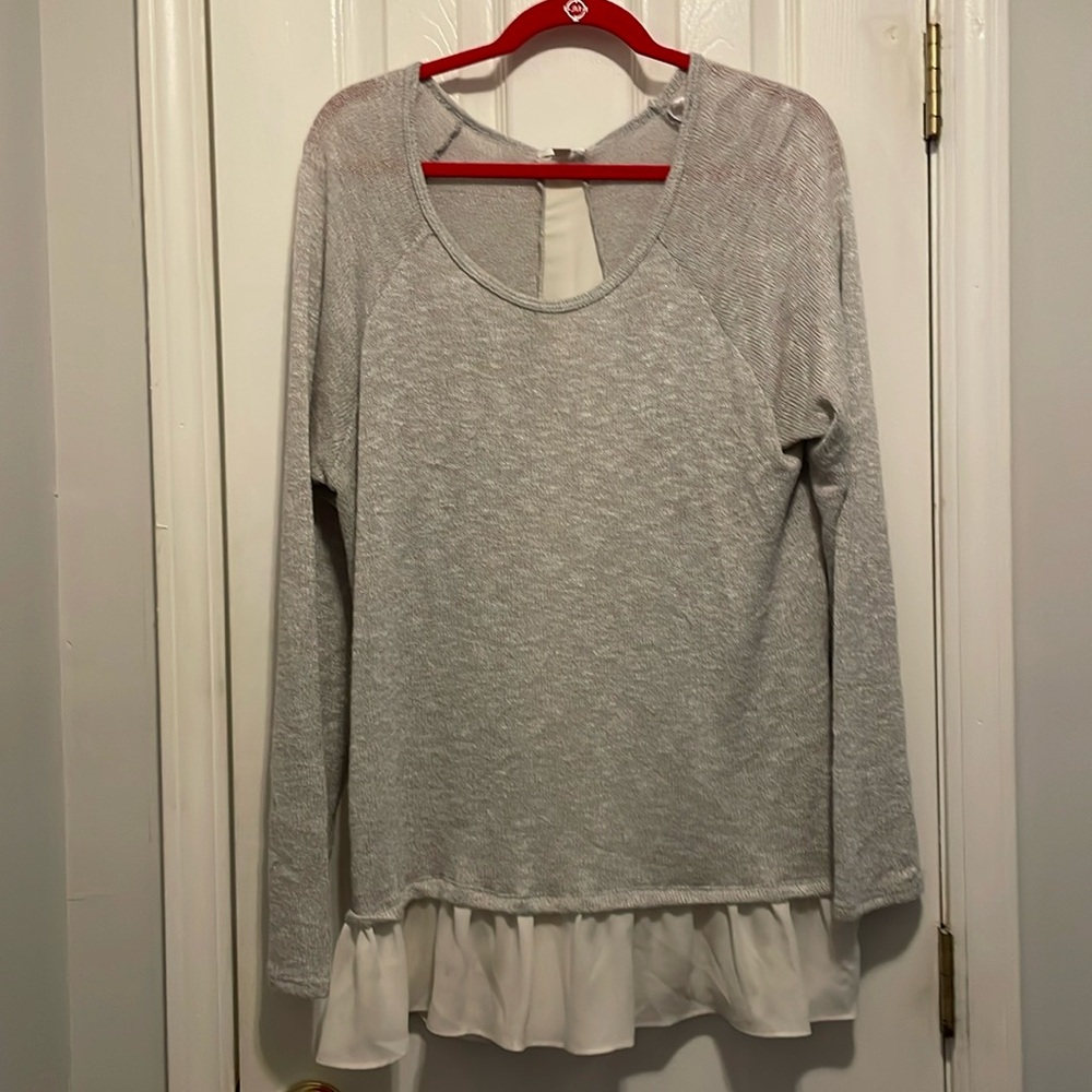 Long sleeves sweater blouse